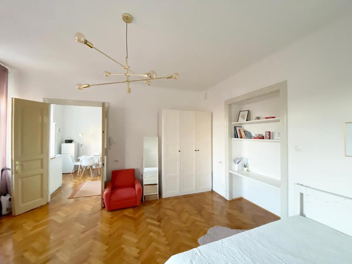 Bright Apartment 45M2 - Free Parking - Wifi 리예카 외부 사진