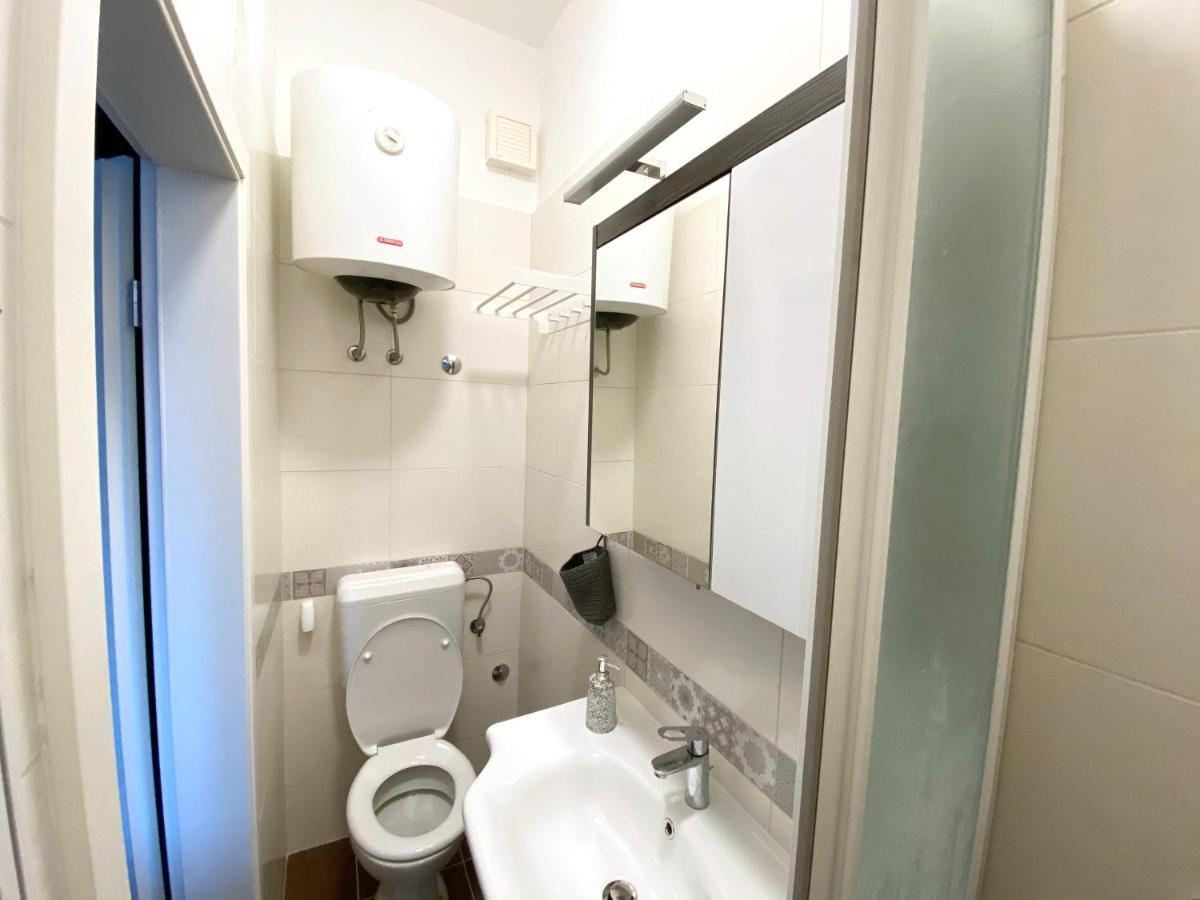 Bright Apartment 45M2 - Free Parking - Wifi 리예카 외부 사진