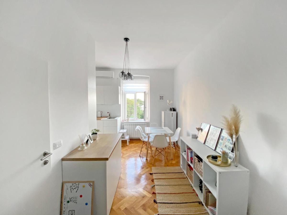Bright Apartment 45M2 - Free Parking - Wifi 리예카 외부 사진